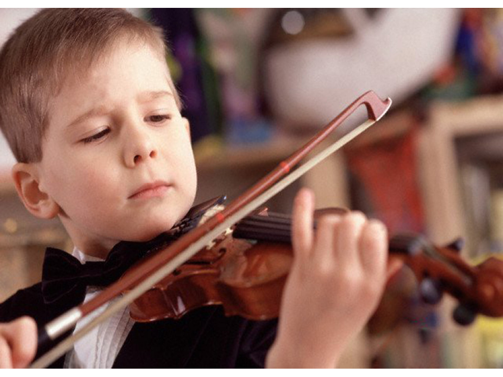 Можно ли научиться на скрипке. ДМШ 17 Рубинштейна Петергоф. Музыкальные инструменты для детей. Музыкальные способности дошкольников. Музыкально одаренный ребенок.